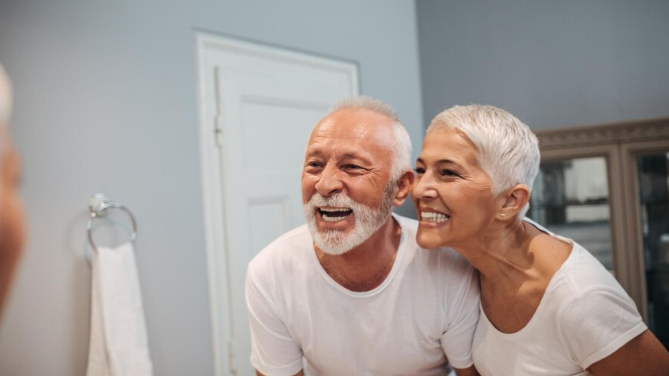 Oral Health for Seniors: Tips for Maintaining a Healthy Smile