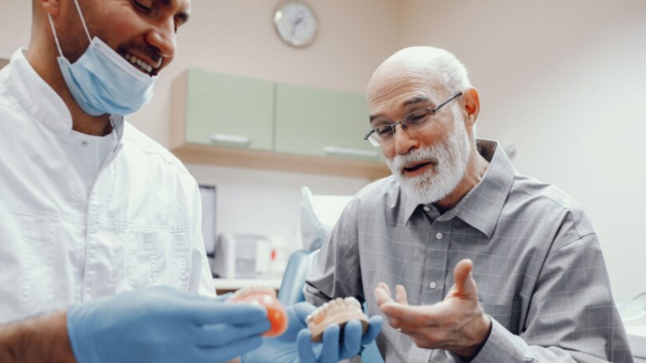 The Importance of Dental Care in Aging Populations